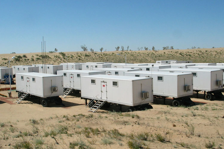 Remolques-de-refugio-movil-01